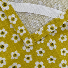 Load image into Gallery viewer, fort & field | 100% cotton green apple/flower kitchen dishcloths - set of 2