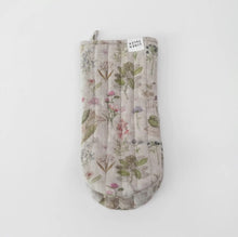 Load image into Gallery viewer, Linen Oven Mitt | Linen Tales