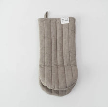 Load image into Gallery viewer, Linen Oven Mitt | Linen Tales
