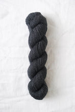 Load image into Gallery viewer, Chickadee Organic Heathers | Quince & Co.