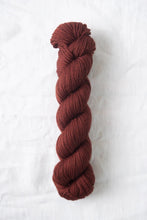 Load image into Gallery viewer, Chickadee Organic Heathers | Quince & Co.