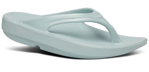 OOLaLa Women's Ice Style 1400 | OOfos