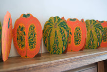 Load image into Gallery viewer, Pumpkins Concertina Garland | East End Press