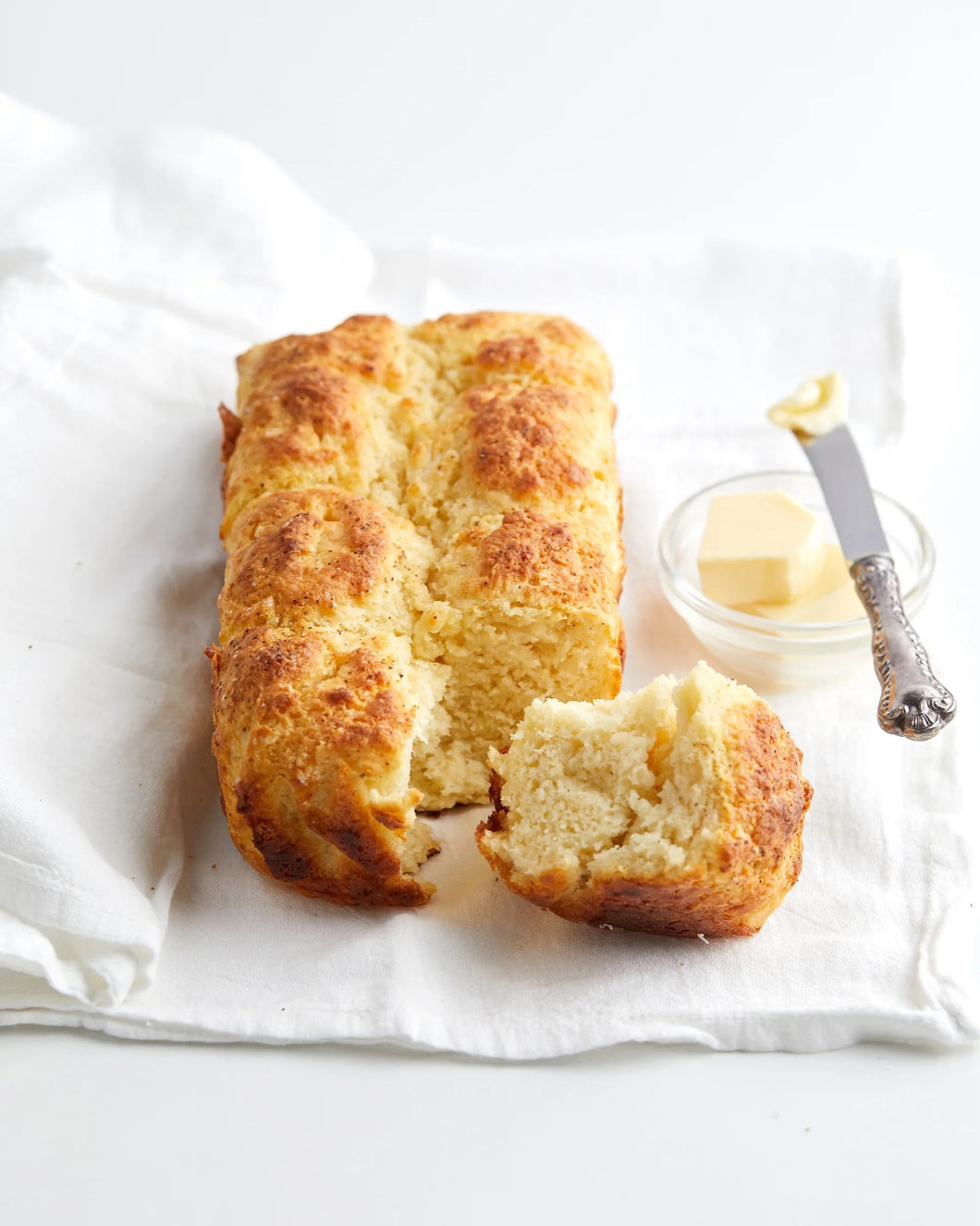 Fluffy Buttermilk Bread | Maison Zoe Ford