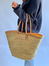 Load image into Gallery viewer, Long Handled Leather Trim Market | Medina