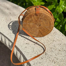 Load image into Gallery viewer, Ata Vine Round Crossbody Bag | The Winding Road