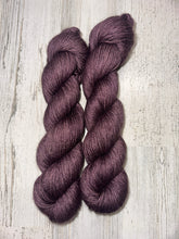 Load image into Gallery viewer, Yak Fingering | Jems Luxe Fibers