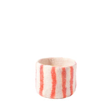 Load image into Gallery viewer, Flower Pot 25 | Aveva