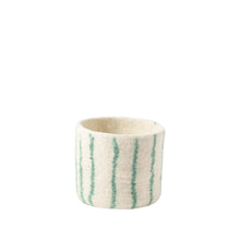 Load image into Gallery viewer, Flower Pot 25 | Aveva