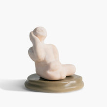 Load image into Gallery viewer, Geranium &amp; Vetiver Scented Sculpture | Austin Austin Organic
