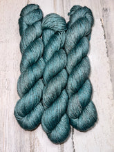 Load image into Gallery viewer, Yak Fingering | Jems Luxe Fibers