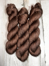 Load image into Gallery viewer, Yak Fingering | Jems Luxe Fibers