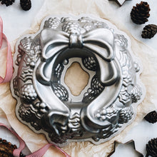 Load image into Gallery viewer, Holiday Wreath Pan | Nordic Ware