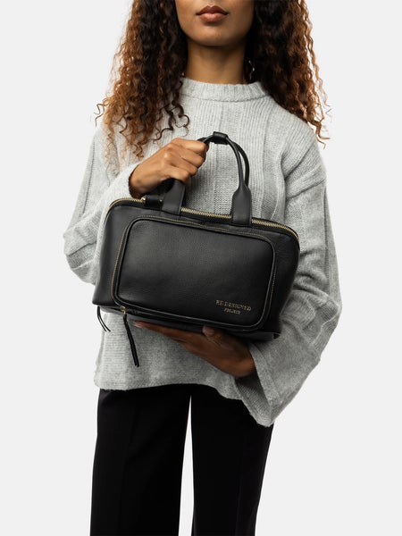 新品　1PIU1UGUALE3 AURORA BOSTON BAG BtiruPcCaNfY.jpg?width=768