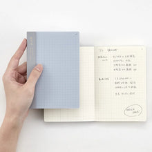 Load image into Gallery viewer, Isshoni Number A6 Grid Notebook | Daigo