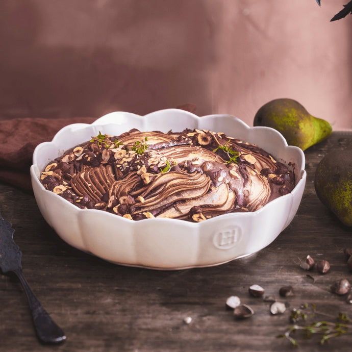 Madeleine Round Cake Dish | Emile Henry