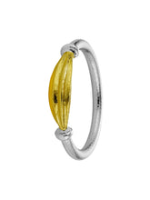 Load image into Gallery viewer, Kissing Seed Ring | Alex Monroe