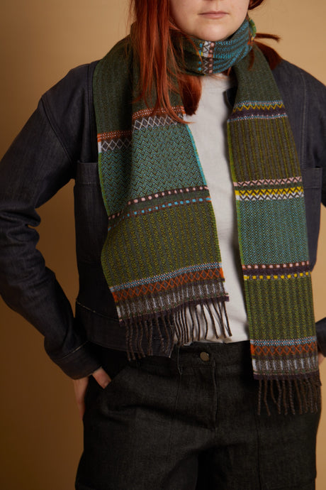 Cassia Lambswool Scarf | Wallace Sewell Ltd.