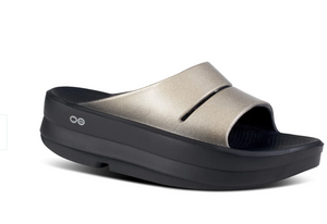 Women’s OOmega OOahh Luxe Sandal | OOFOS