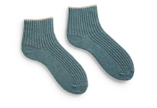 Load image into Gallery viewer, Women&#39;s tipped rib wool cashmere shortie socks | Lisa B.