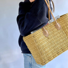 Load image into Gallery viewer, Simple Long Handled Tote | Medina