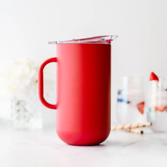Vacuum-Insulated Stainless Steel Pitcher (2L) | served