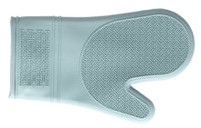 Load image into Gallery viewer, Silicone Oven Mitt | Kitchen Basics