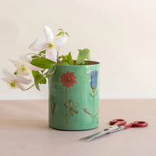 Load image into Gallery viewer, Festival of Flowers Enamel Everything Pot | Roomytown