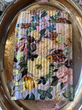 Load image into Gallery viewer, Padded Mailers | Carpe Diem Papers