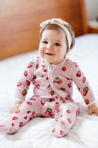 Ruffle Zipper Footed Romper | Milkbarn