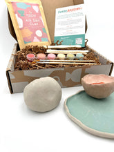 Load image into Gallery viewer, Kids Clay Kit- Nurturing Creativity Beyond the Screen | Breathe People