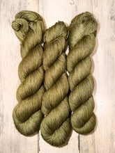 Load image into Gallery viewer, Yak Fingering | Jems Luxe Fibers