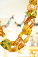 Load image into Gallery viewer, Yellow &amp; Green Paper Chain Kit | East End Press