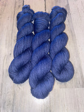 Load image into Gallery viewer, Zen Luxe | Jems Luxe Fibers