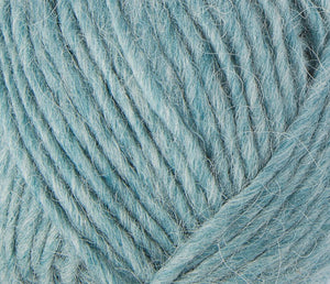 Close up of color 1232. Strand sin shade of light blue and white