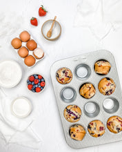 Load image into Gallery viewer, USA PAN® 12 Cup Muffin Pan | USA Pan