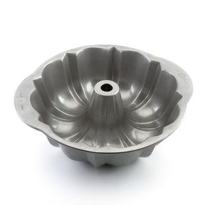 Fluted Tube Cake Pan | USA Pan