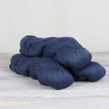 Load image into Gallery viewer, Cumbria Fingering | The Fibre Co.