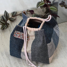 Load image into Gallery viewer, Modern Japanese Rice Pouch Kits | Manu