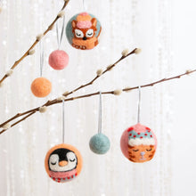 Load image into Gallery viewer, Needle Felting Kits | Hawthorn Handmade