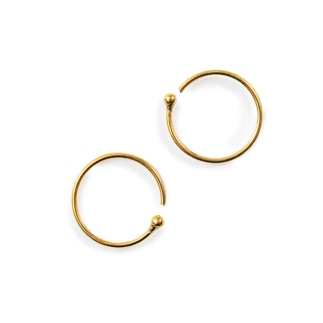 Petite Hoop Earrings | Sugarboo & Co.