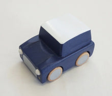 Load image into Gallery viewer, Kuruma Wind-up Car | kiko &amp; gg