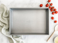 Load image into Gallery viewer, USA PAN® Rectangle Cake Pan 9&quot; x 13&quot; | USA Pan